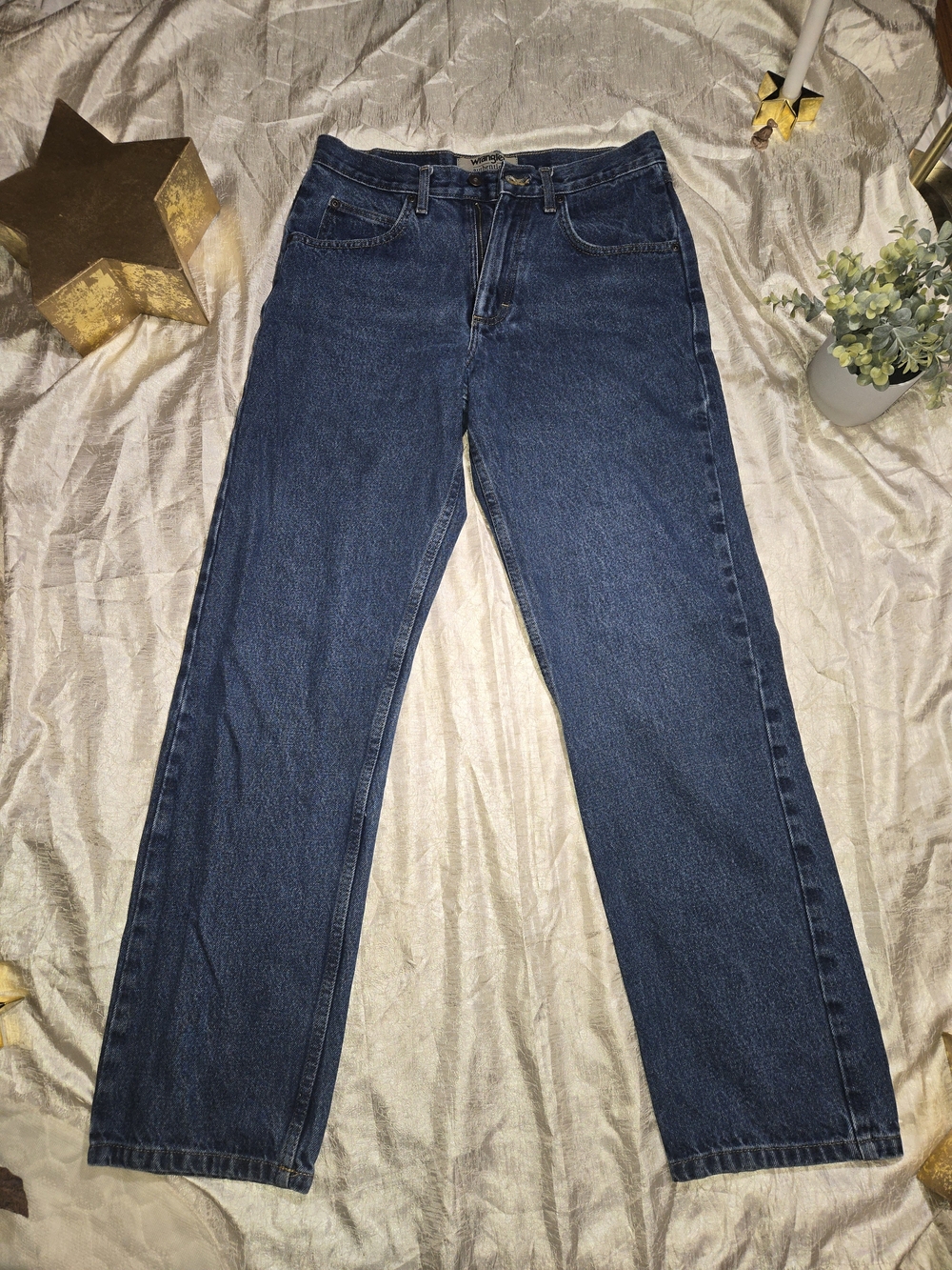 Wrangler Women's Straight Leg Jeans in Dark Blue